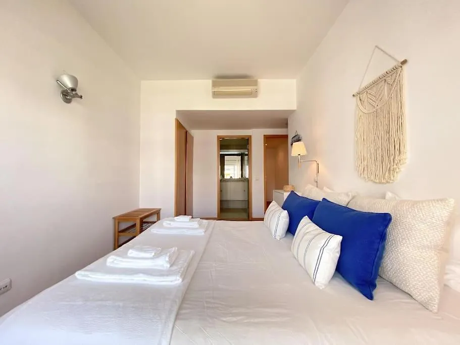 Lagos Marina View 2 Bedrooms And Terrace